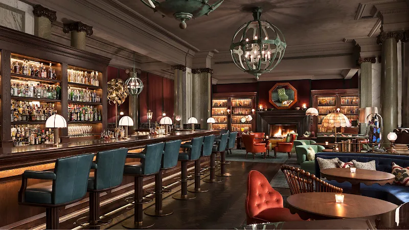 Scarfes Bar